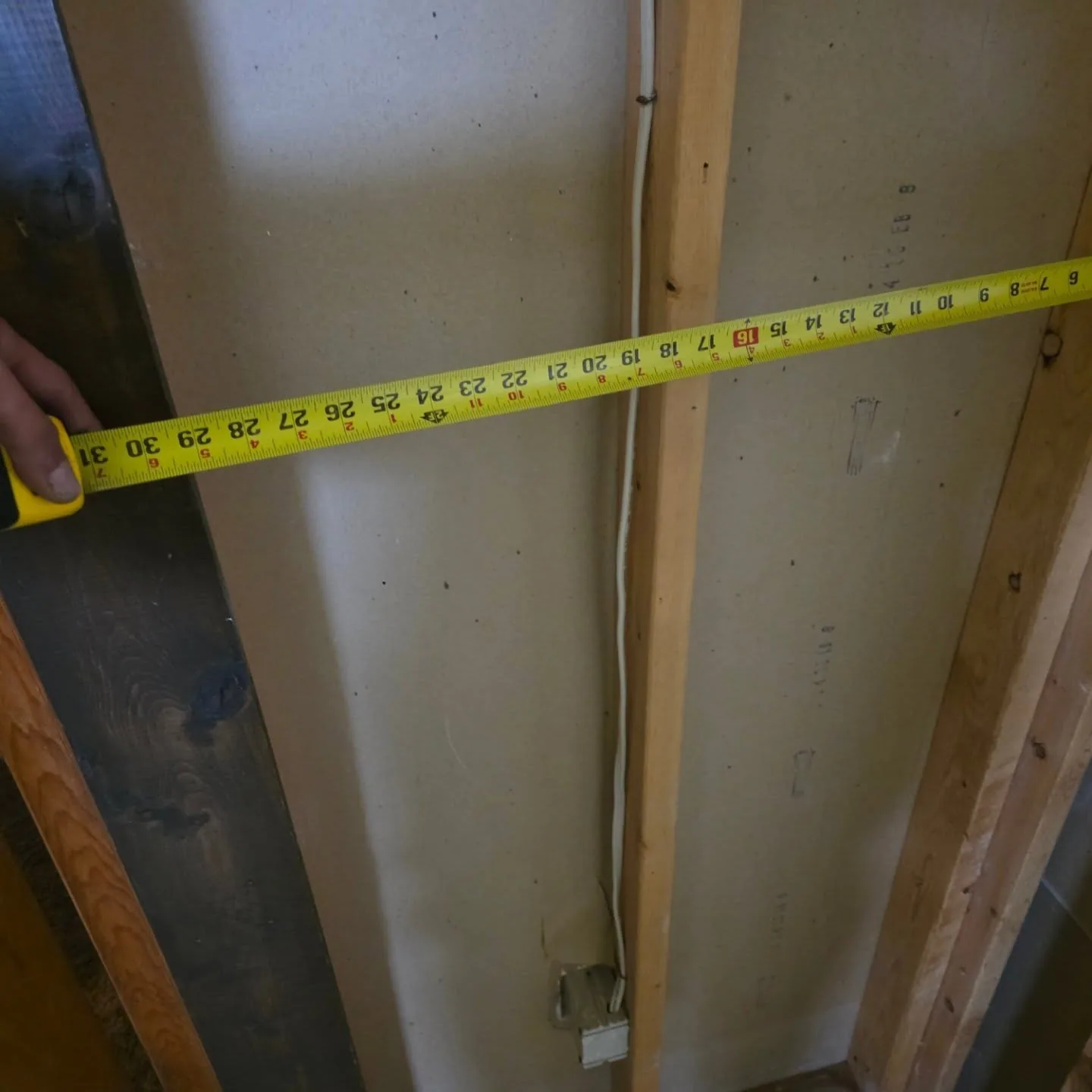Tape measure 16 inch stud spacing wall framing